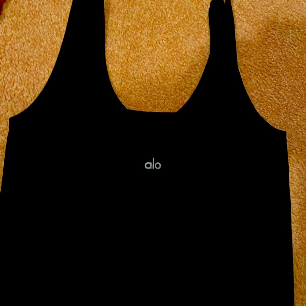 Alo Yoga Tank. Size small